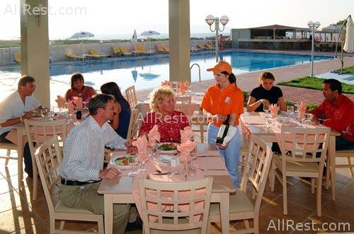 Neptuno Orange Holiday Resort 9